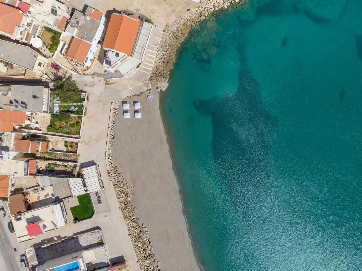 Kolymbari Sea Front Cozy Apartments Kültér fotó