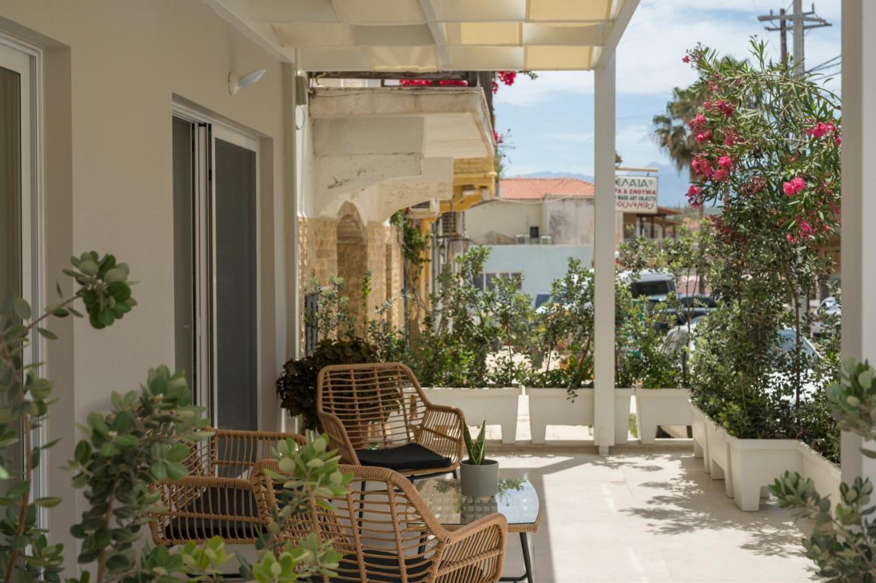 Kolymbari Sea Front Cozy Apartments Kültér fotó